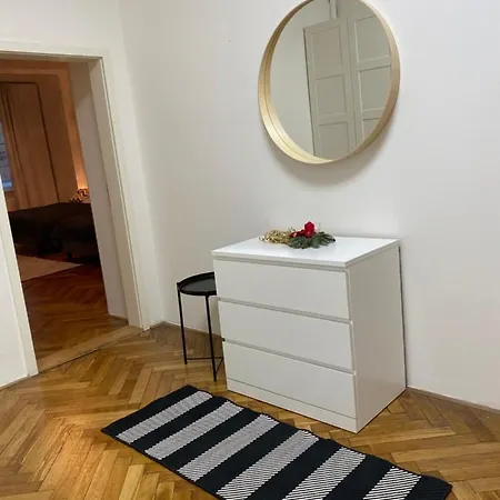 Krakovska - Wenceslas Square Apartament *